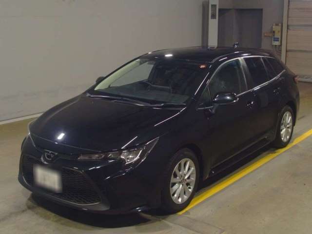 12018 TOYOTA COROLLA TOURING ZRE212W 2020 г. (TAA Yokohama)